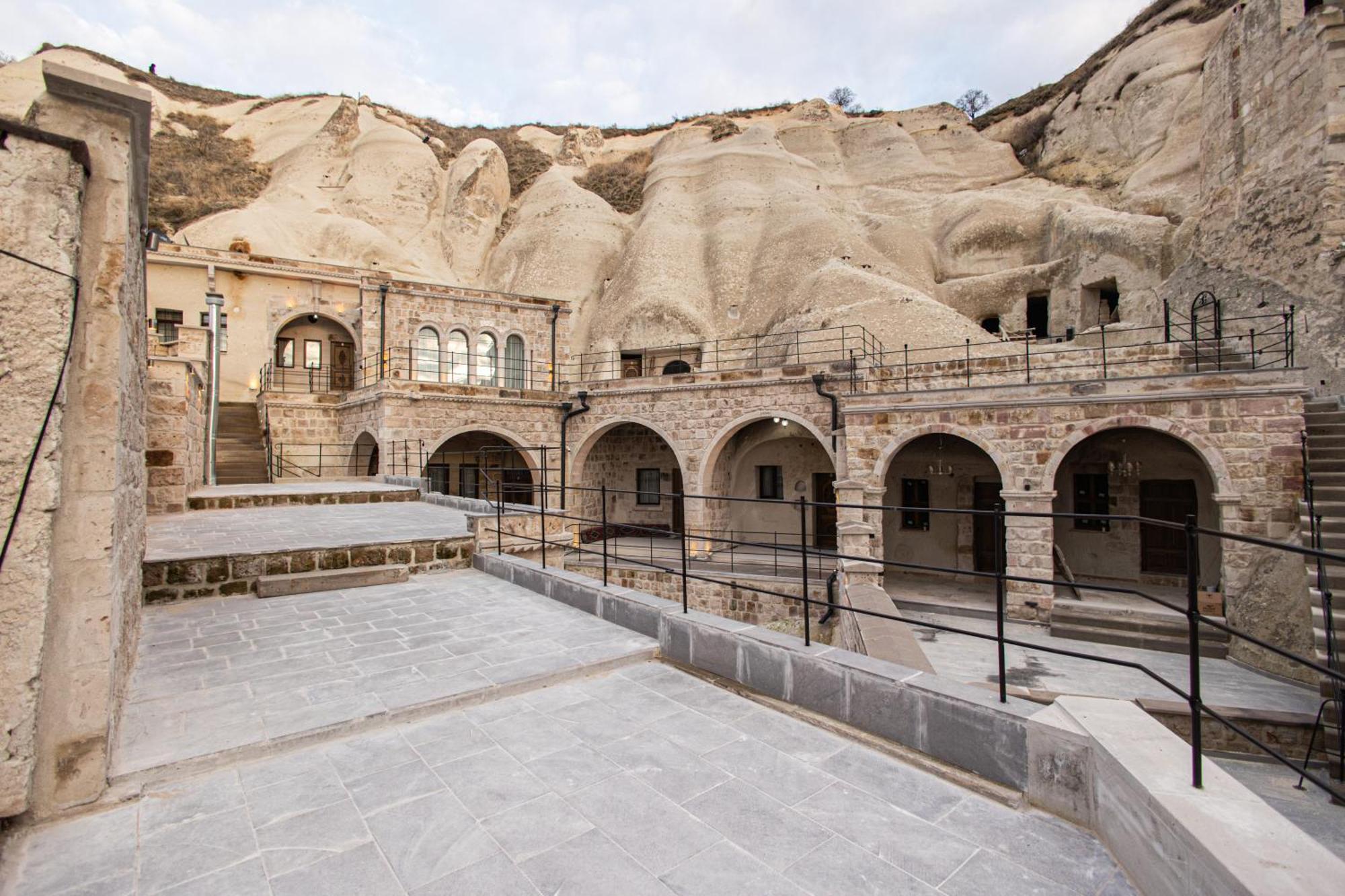 فندق Majestic Cave House نفسهير المظهر الخارجي الصورة